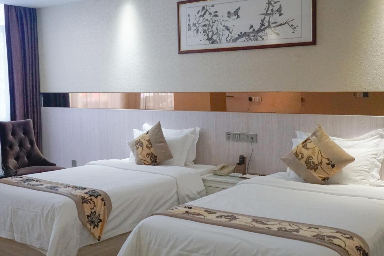 Paco Hotel Tianhe Coach Terminal Metro Satation Guangzhou-Free Shuttle Bus For Canton Fair Ngoại thất bức ảnh