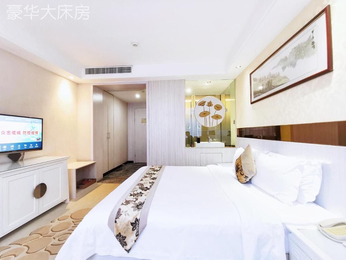 Paco Hotel Tianhe Coach Terminal Metro Satation Guangzhou-Free Shuttle Bus For Canton Fair Ngoại thất bức ảnh