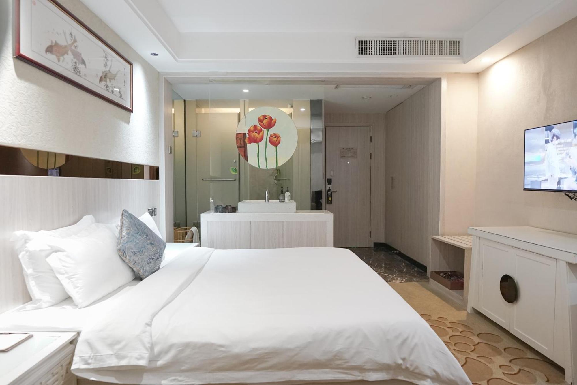 Paco Hotel Tianhe Coach Terminal Metro Satation Guangzhou-Free Shuttle Bus For Canton Fair Ngoại thất bức ảnh