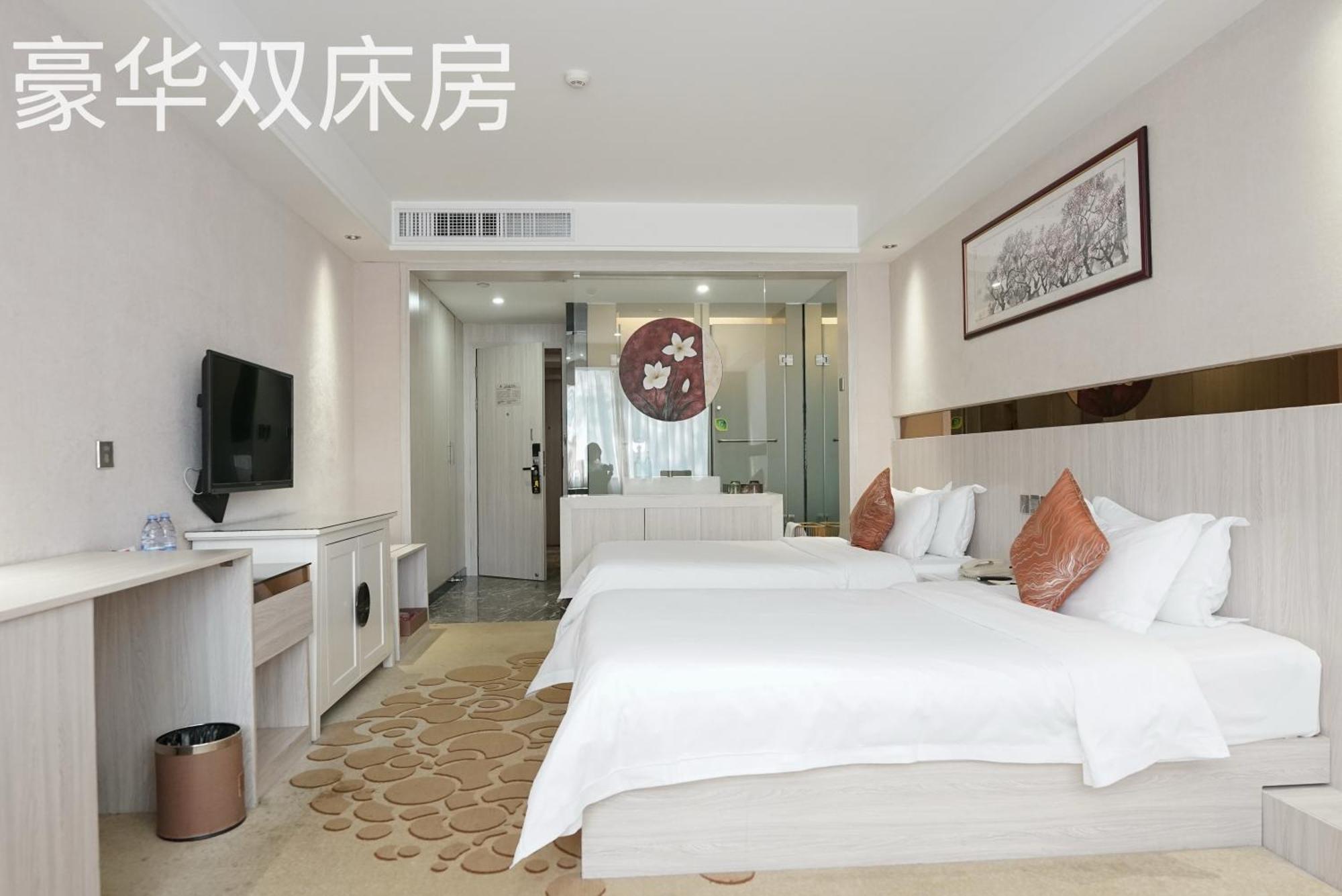 Paco Hotel Tianhe Coach Terminal Metro Satation Guangzhou-Free Shuttle Bus For Canton Fair Ngoại thất bức ảnh